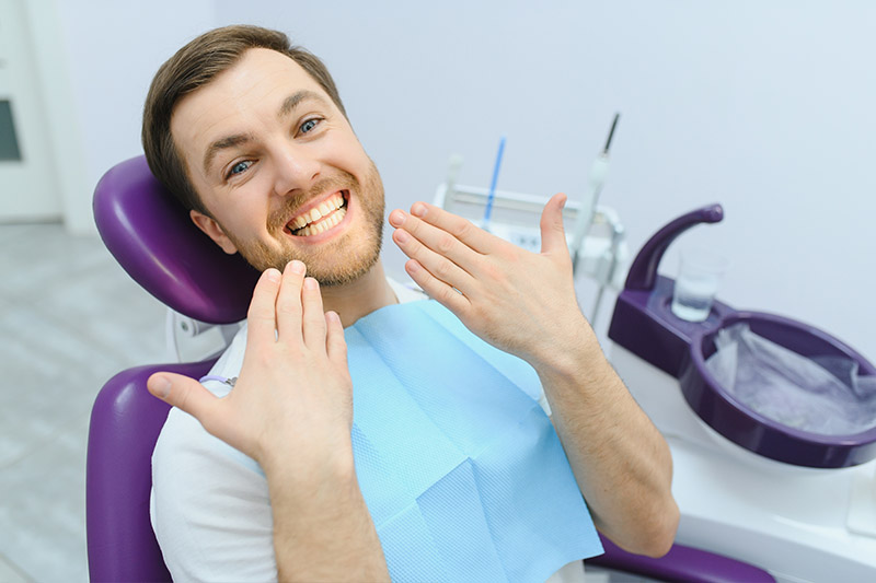 Guided Biofilm Therapy with EMS Airflow in Montville